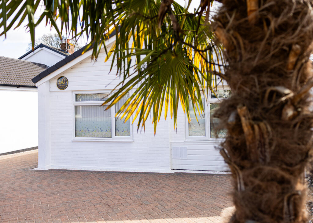 House in Southend-on-Sea - View 2