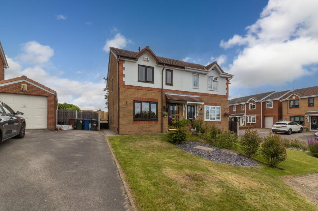 Main image of property: White Cross Court, Cudworth, Barnsley, S72