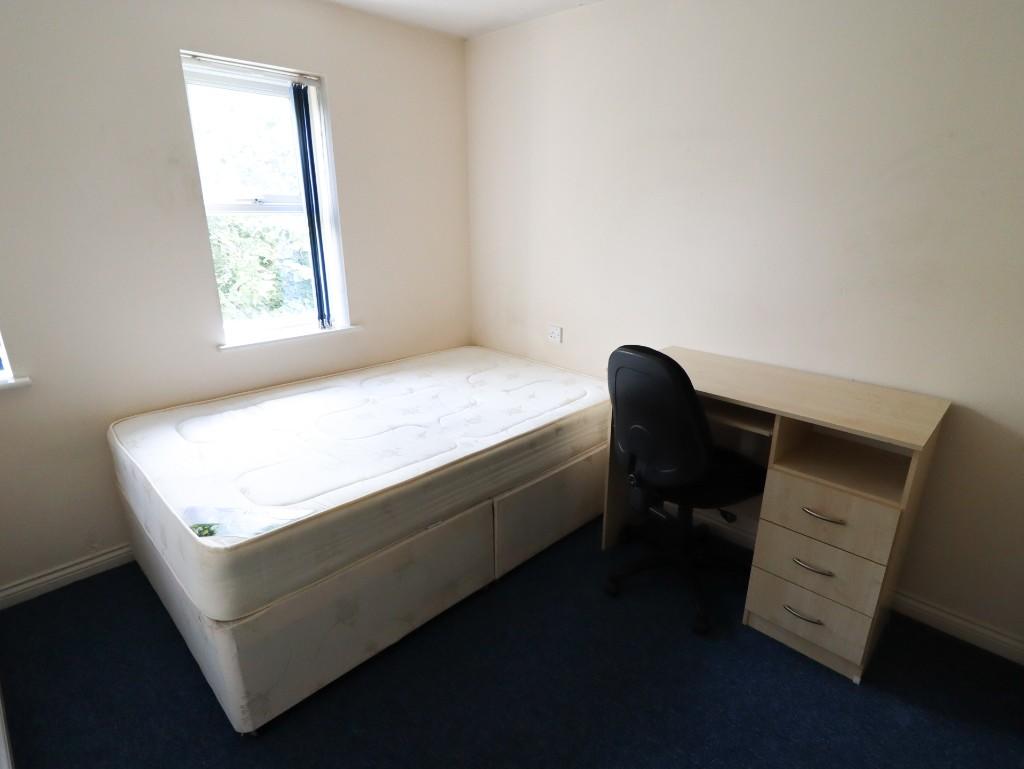 1 bedroom house share for rent