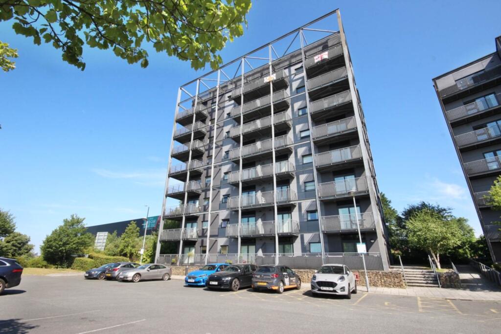 Main image of property: The Waterfront, Manchester