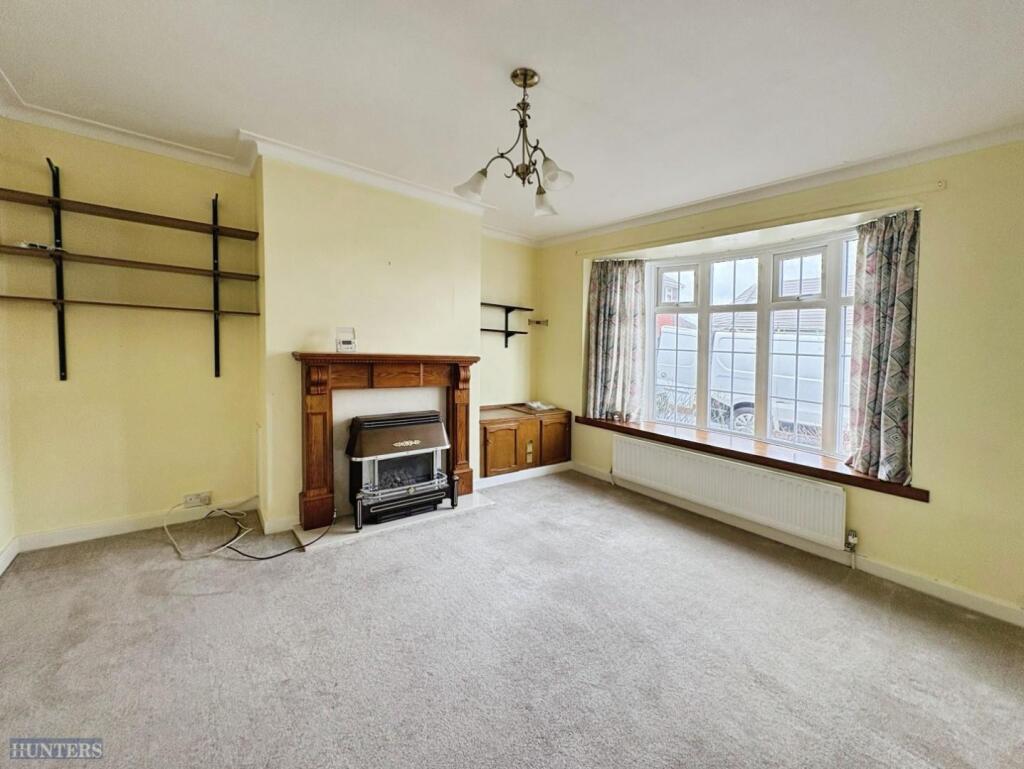 House in North Tyneside, North East - More