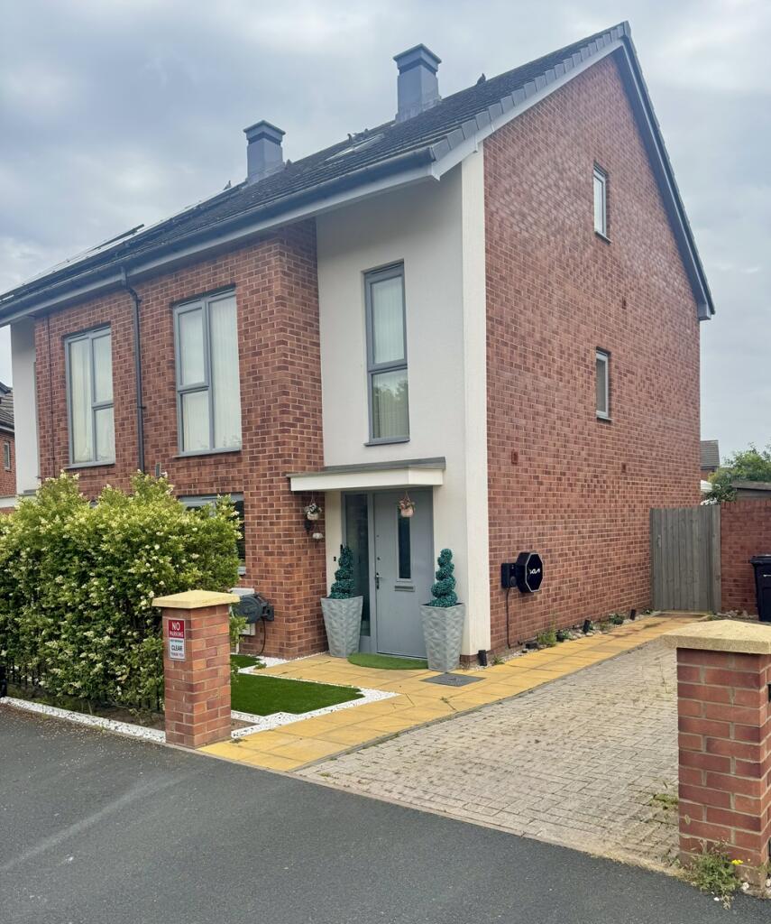 Main image of property: Platt Brook Way,B26