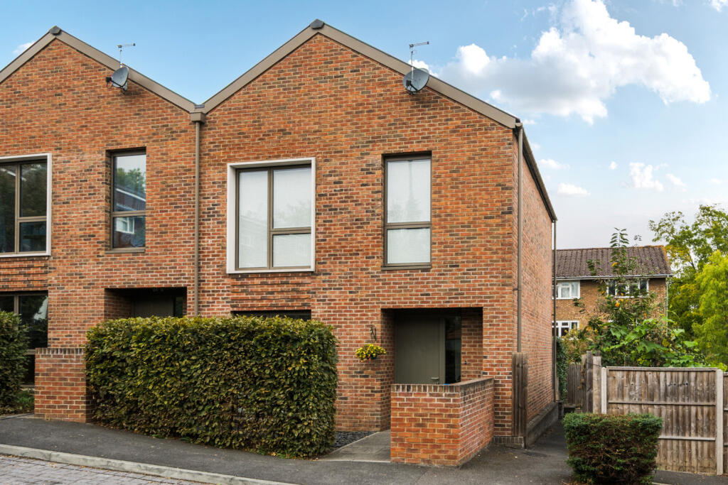 Main image of property: Ravensdale Gardens, Upper Norwood, Croydon