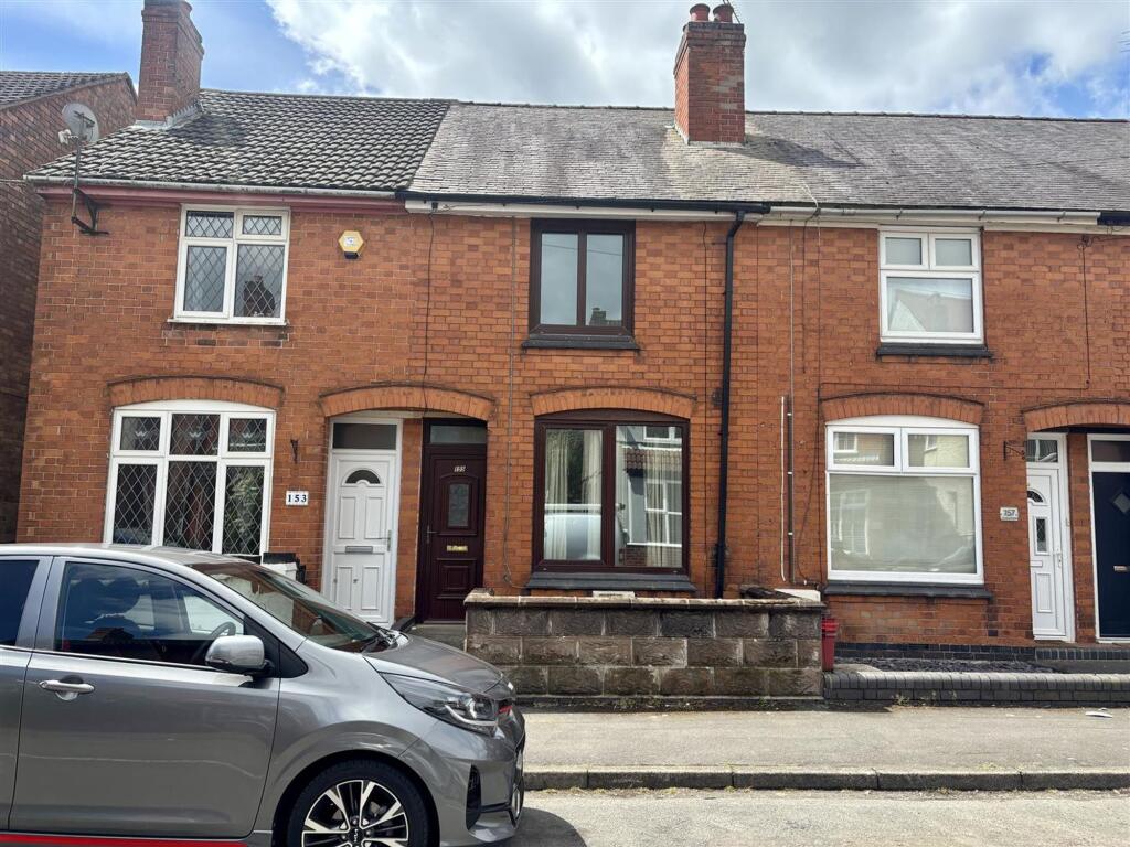 2-bed terraced on Crescent Road, Hugglescote, LE67, £145,000
