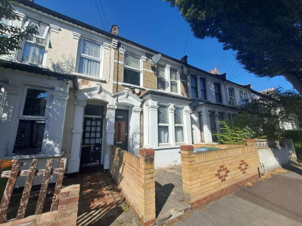 38 Geere Road, London, E15 3PN photo 2