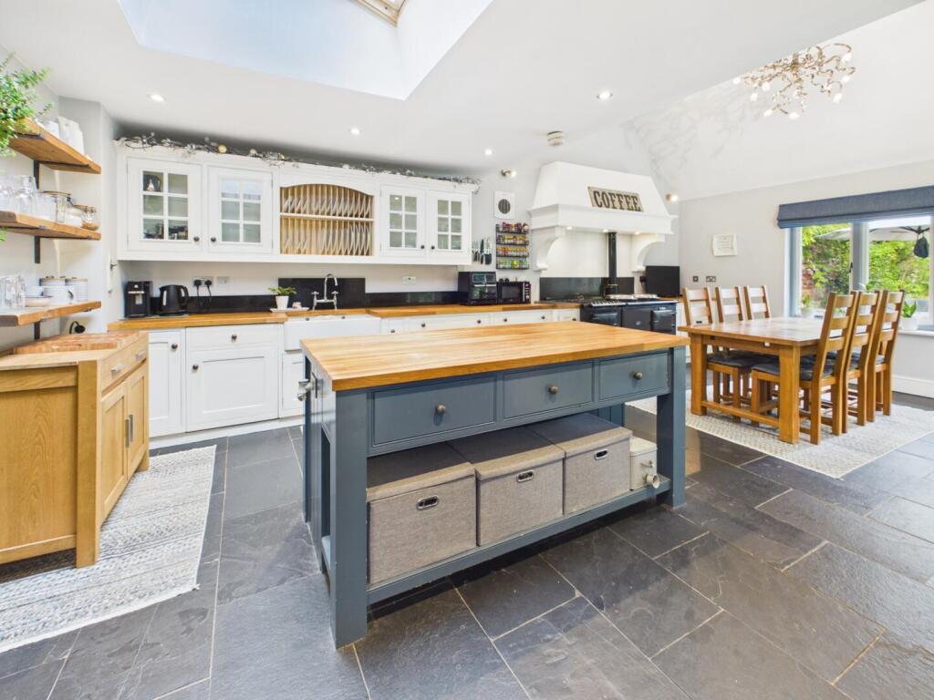 House in East Lindsey, Town End, Woodhall Spa - View 4