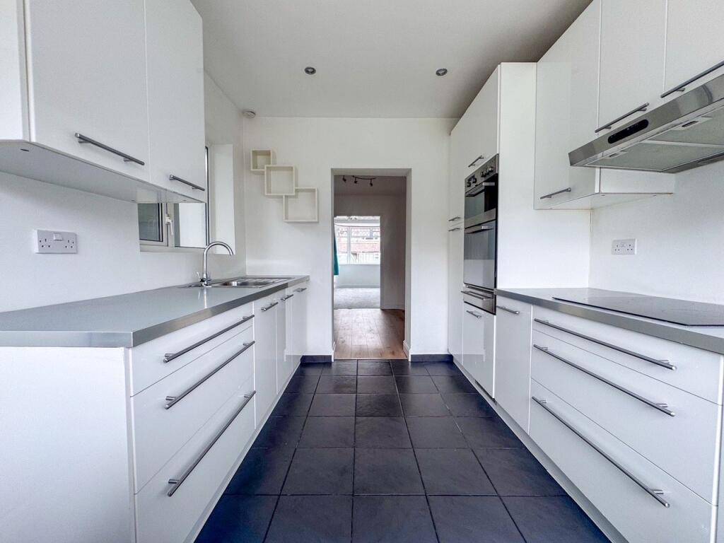 Stroud Road, Patchway, Bristol, BS34 photo 4