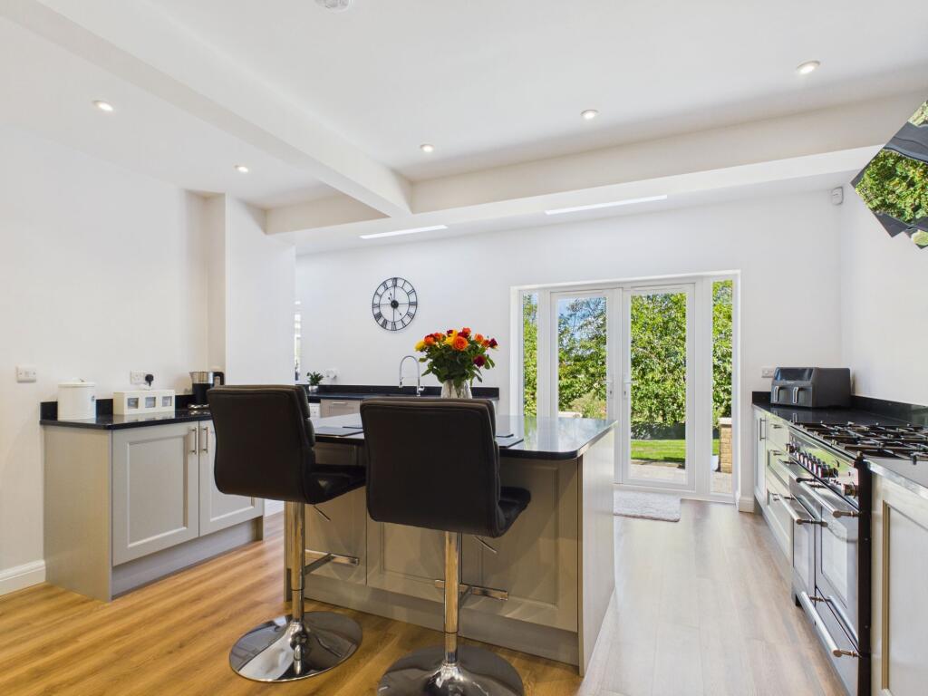House in Tonbridge - View 4