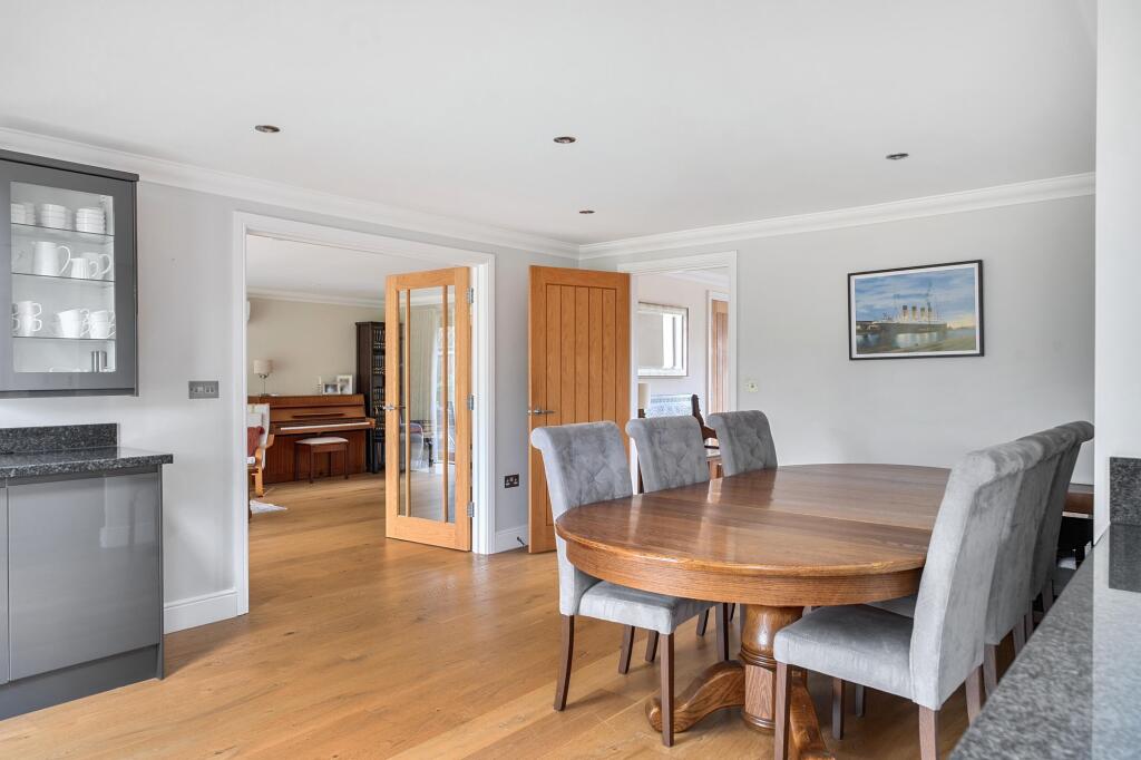 House in Southampton - View 4