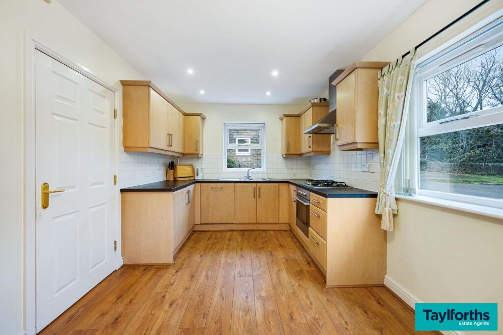 House in Pendle, Kelbrook and Sough - View 4