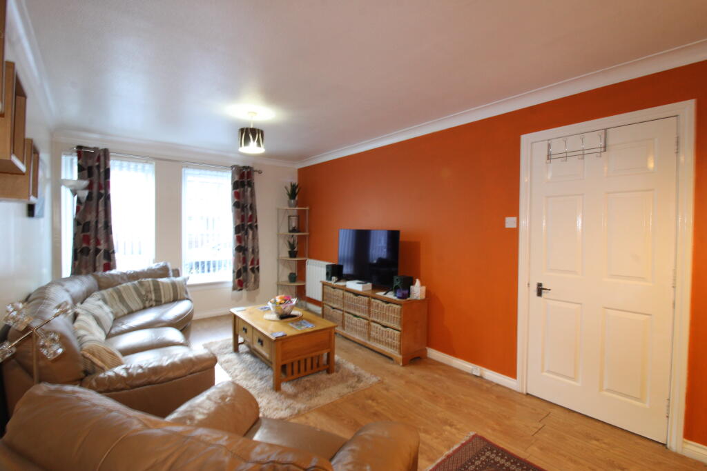 Apartment in Paisley - View 2