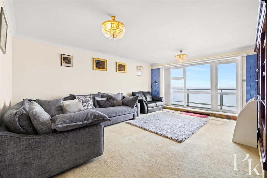 Kings Esplanade, Hove photo 2