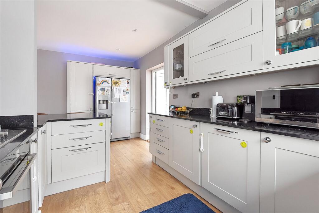 Perrys Lane, Wroughton, Swindon, SN4 - View 6