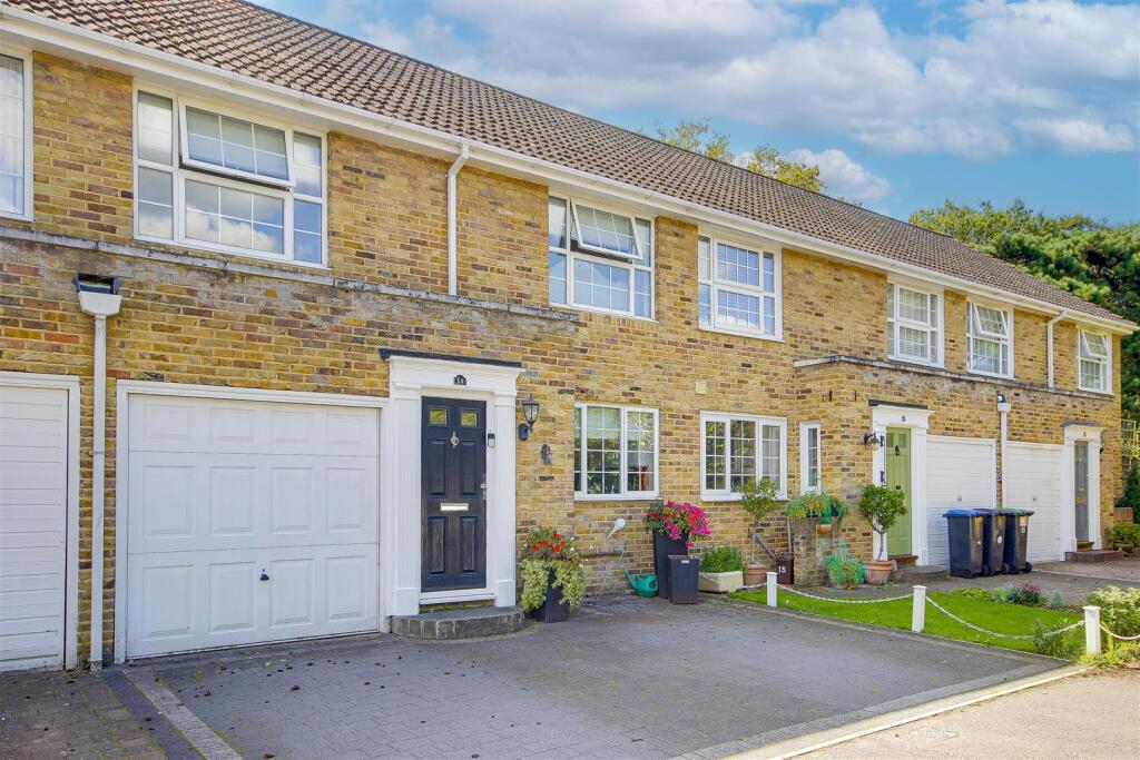 Main image of property: Laura Close, Enfield