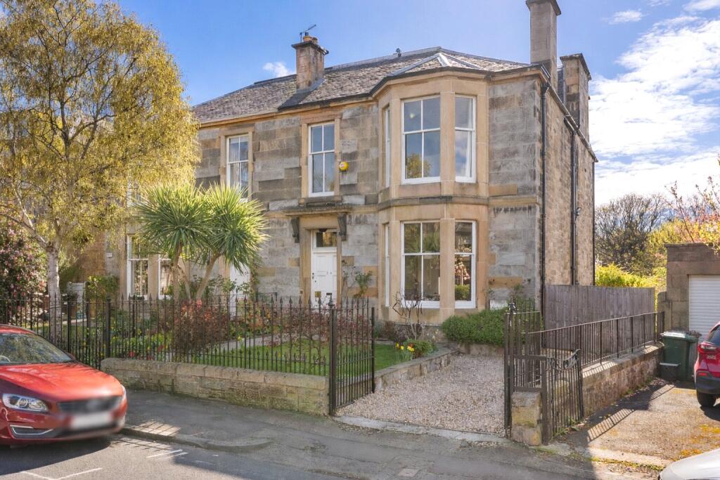 Main image of property: Queen's Crescent, Newington, Edinburgh, Midlothian, EH9