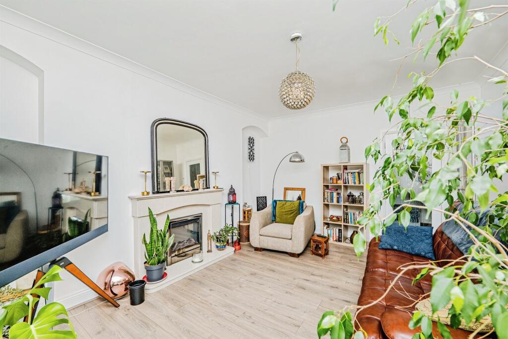House in Cardiff - View 5