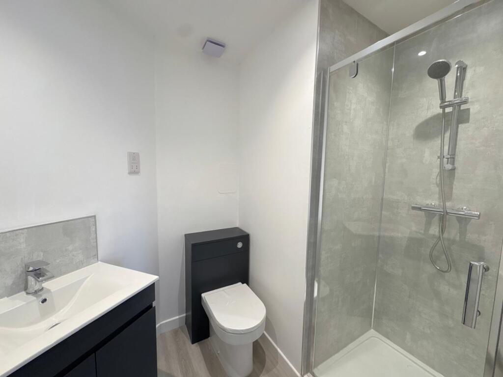 Apartment in Edinburgh - More
