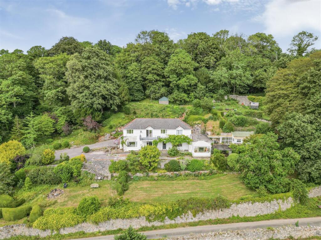 Main image of property: Chudleigh, Newton Abbot