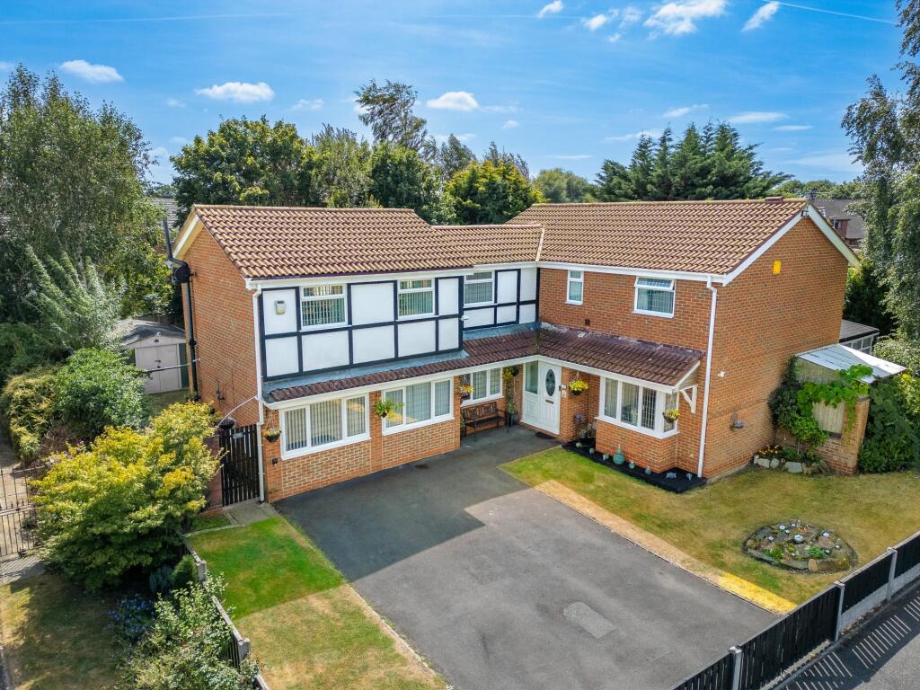 Main image of property: Bicknell Close, Great Sankey, WA5