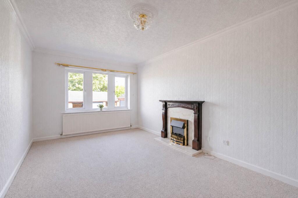 House in Holmfirth, Calmlands, Meltham - View 2