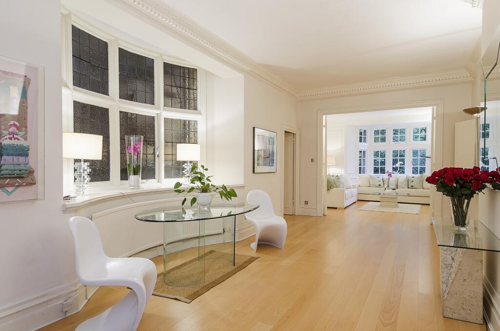 4 bedroom flat for rent