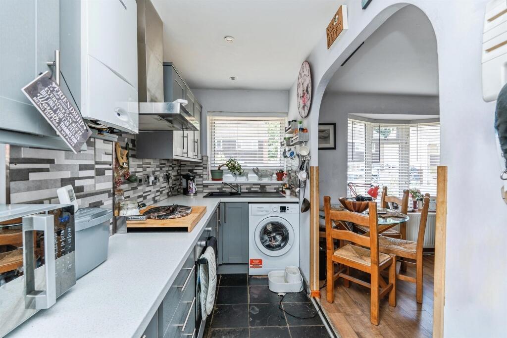 House in Southampton - View 5