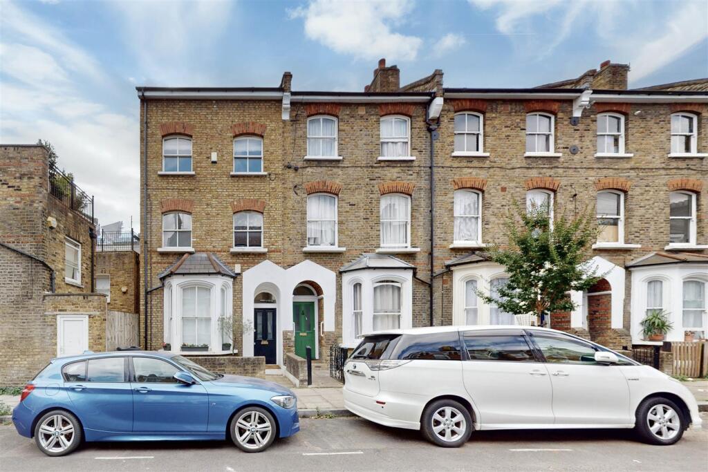 Main image of property: Crossley Street