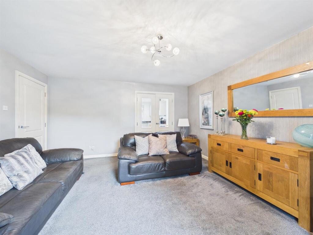 Apartment in Glasgow - More