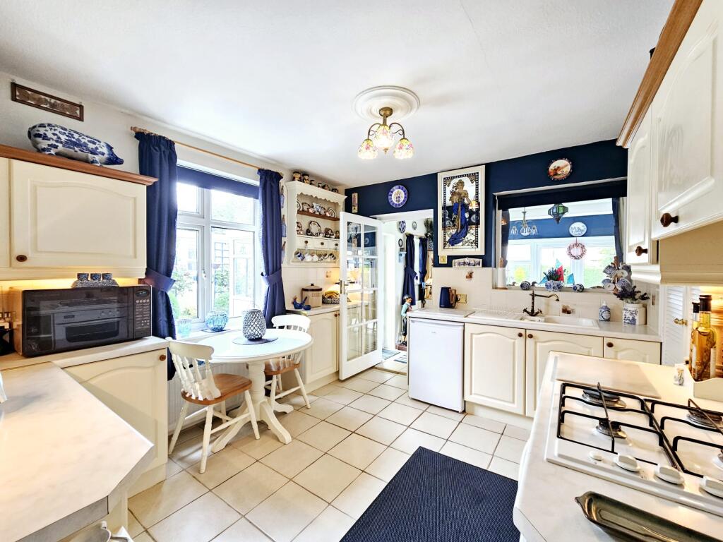House in York, Osgodby - View 5