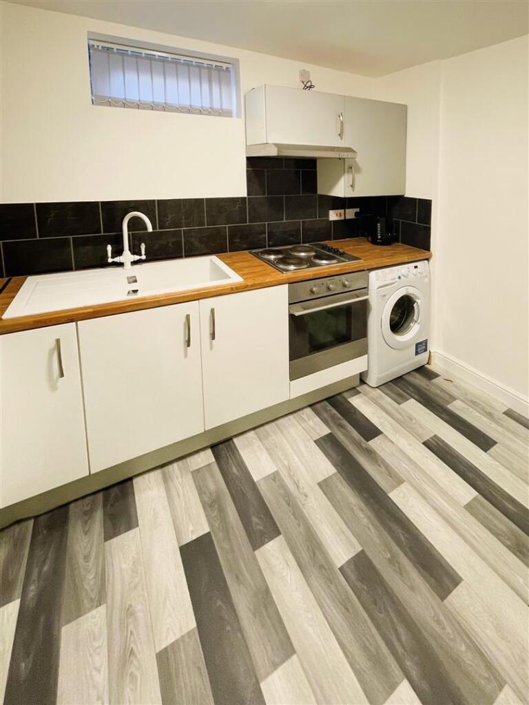 House in Middlesbrough - View 4