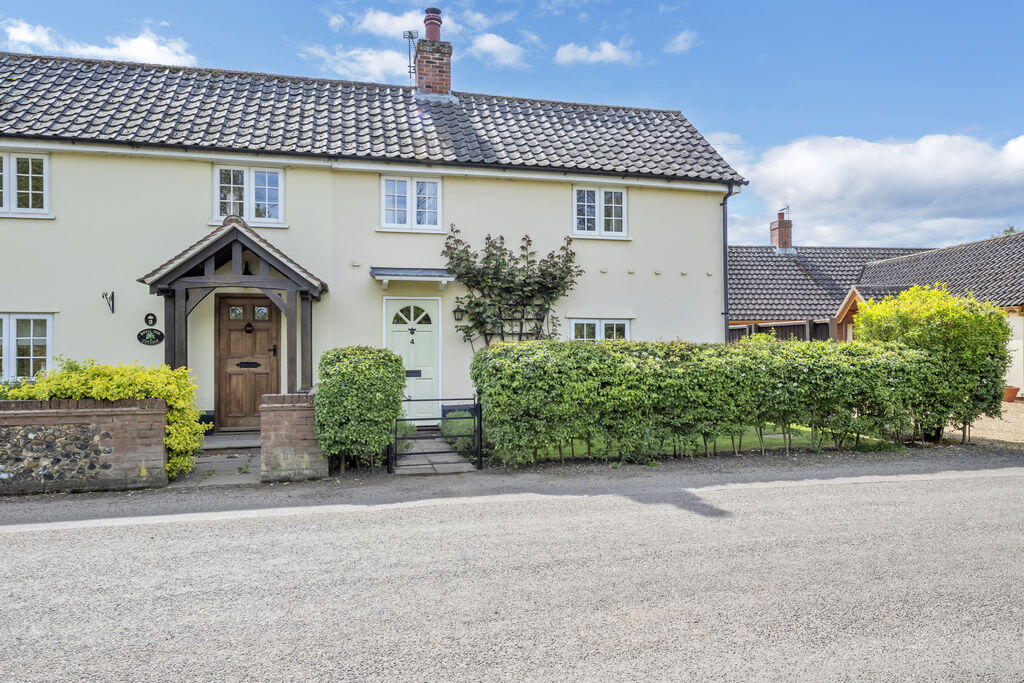 Main image of property: Oak Lane, Rougham