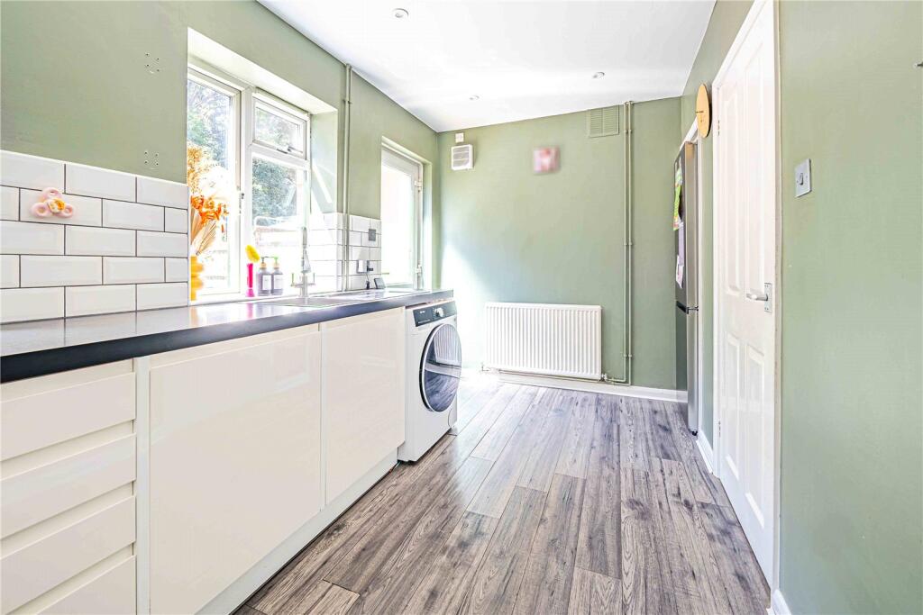 House in Dacorum, Berkhamsted - View 4
