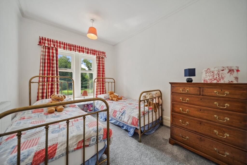 Additional image 17 of Leeds Road, Idle, Bradford, West Yorkshire, BD10