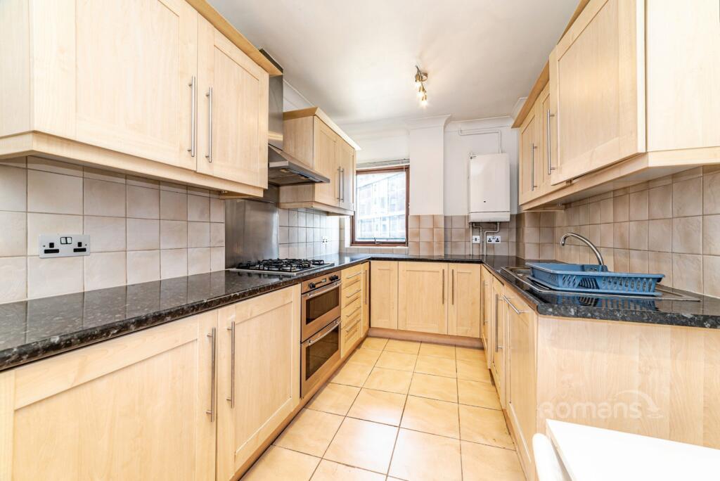 Apartment in Reading, Katesgrove, Newtown - View 5