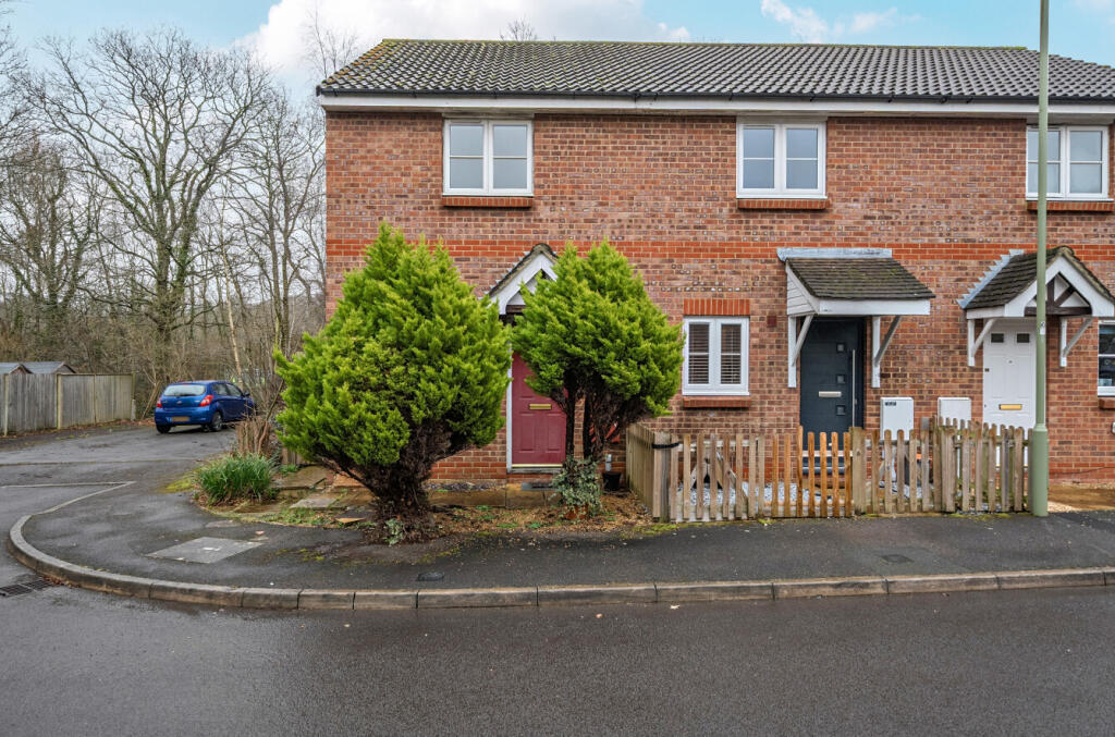Main image of property: Arabian Gardens, Whiteley, Fareham, Hampshire, PO15