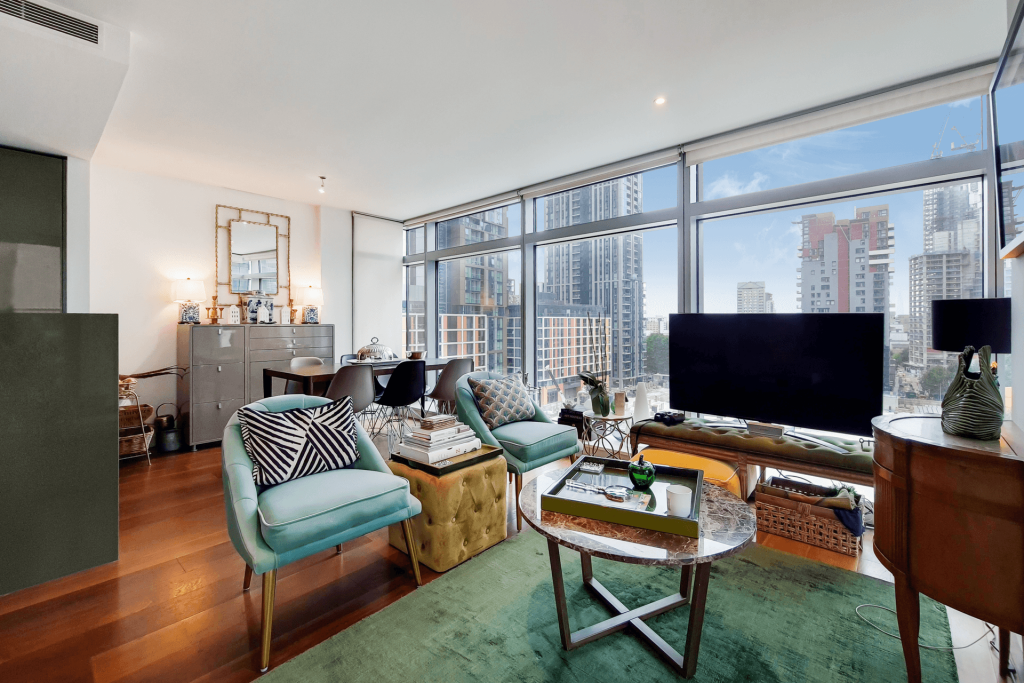 Main image of property: Pan Peninsula Square, London, E14