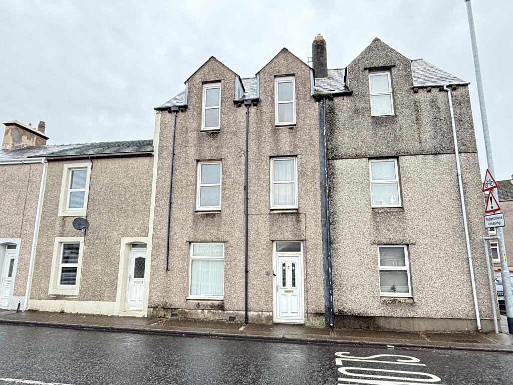 Main image of property: 7 Whitehaven Road, Cleator Moor, Cumbria CA25 5QW