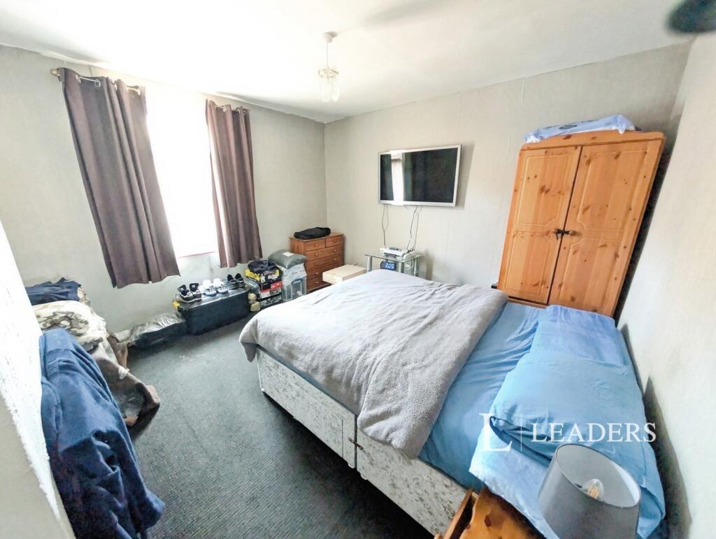 House in Ashfield, Sutton in Ashfield, Nottinghamshire - More