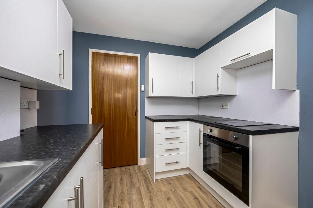 Apartment in Wealden, Crowborough - View 4