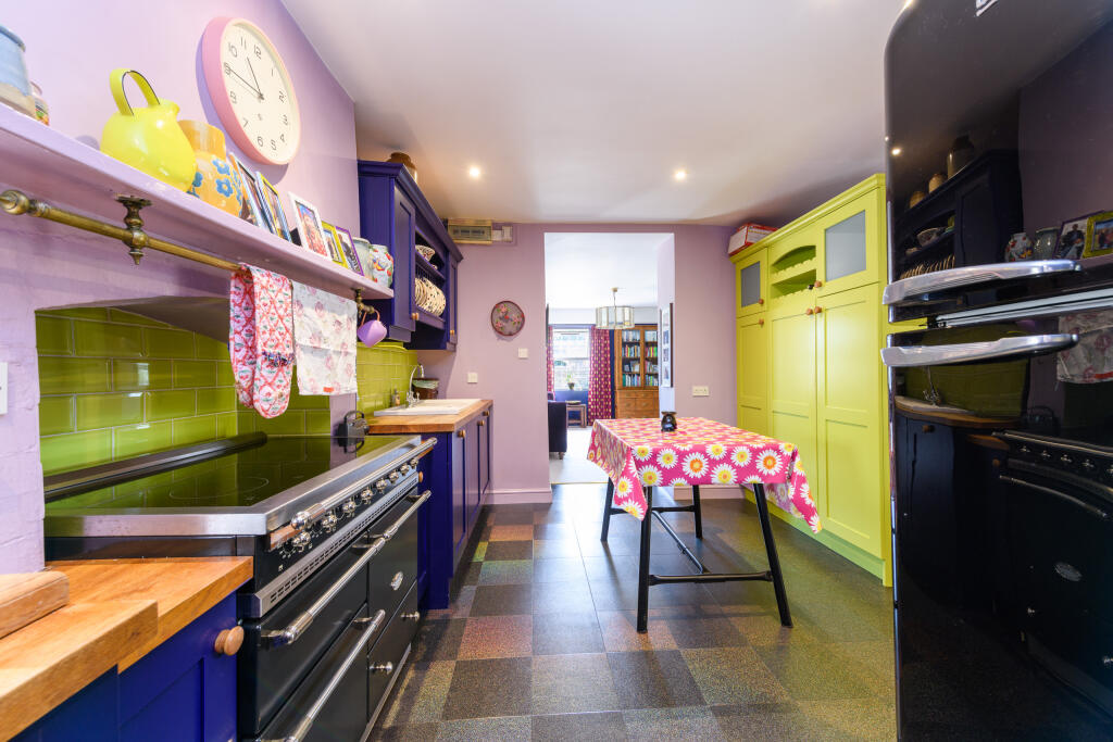 House in Keinton Mandeville, Somerset - More