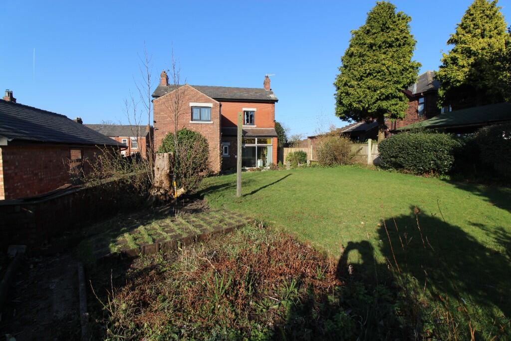 Turpin Green Lane, Leyland, Lancashire, PR25 photo 3
