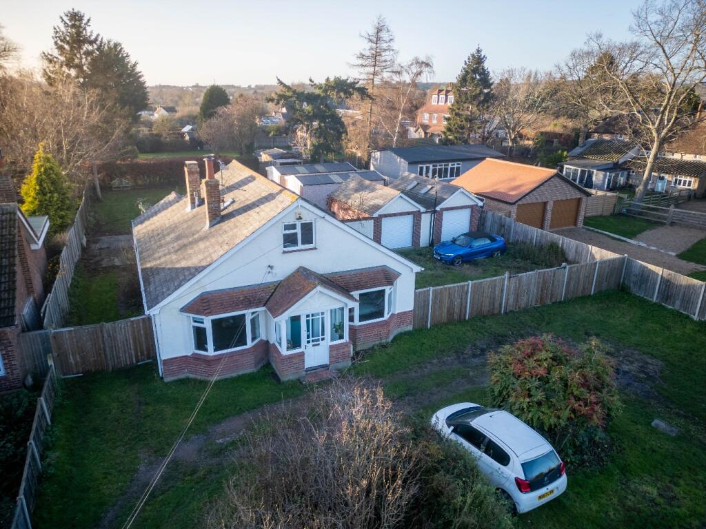 Main image of property: New Barn Road, Gravesend, DA13 9PX