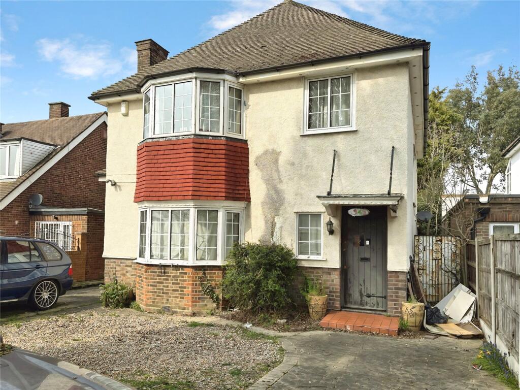 Main image of property: Grove Park Road, London, SE9