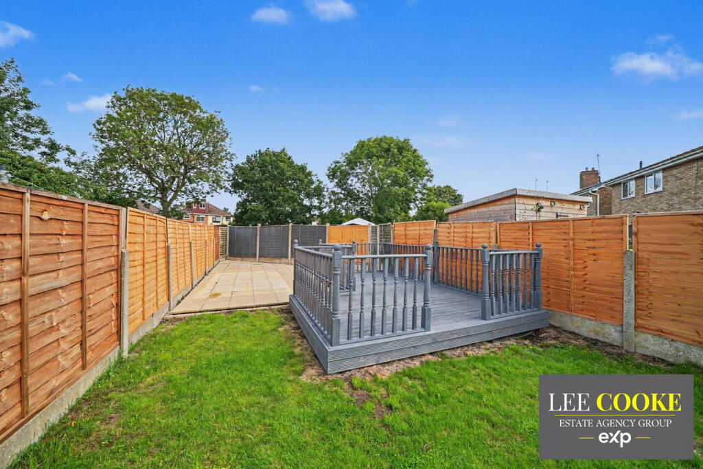 House in Wolverhampton, Perry Hall - More