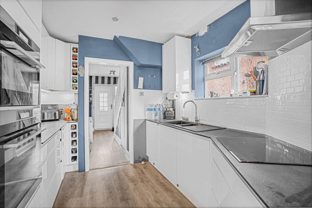 House in Spelthorne, Surrey - View 3
