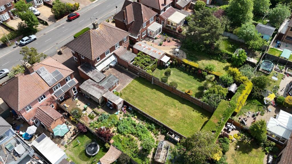 Newark Avenue, Dogsthorpe, Peterborough, PE1 - View 5