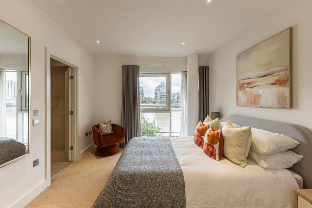 Apartment in London - View 5
