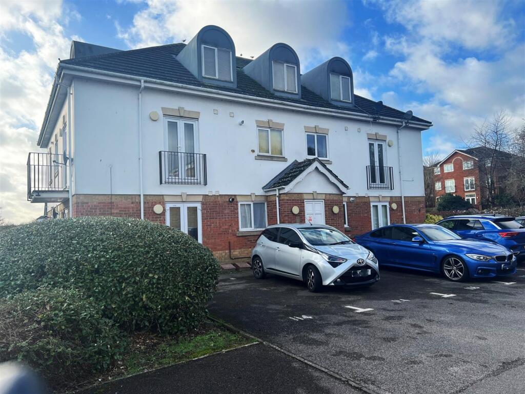 Main image of property: Byewaters, Watford