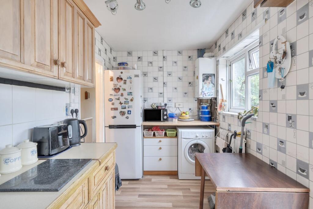 Waterloo Road, Shepton Mallet, BA4 photo 4