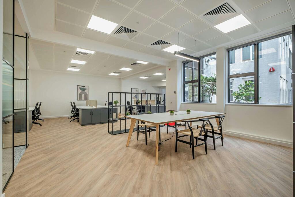 8558429-interior07-800.jpg